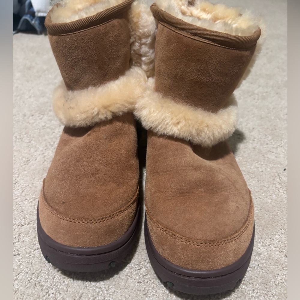 Euc Uggs - image 1